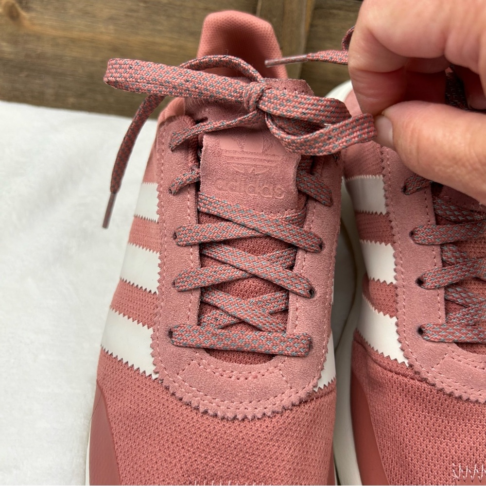 adidas Women's Rose and White Sneakers - Picture 15 of 15